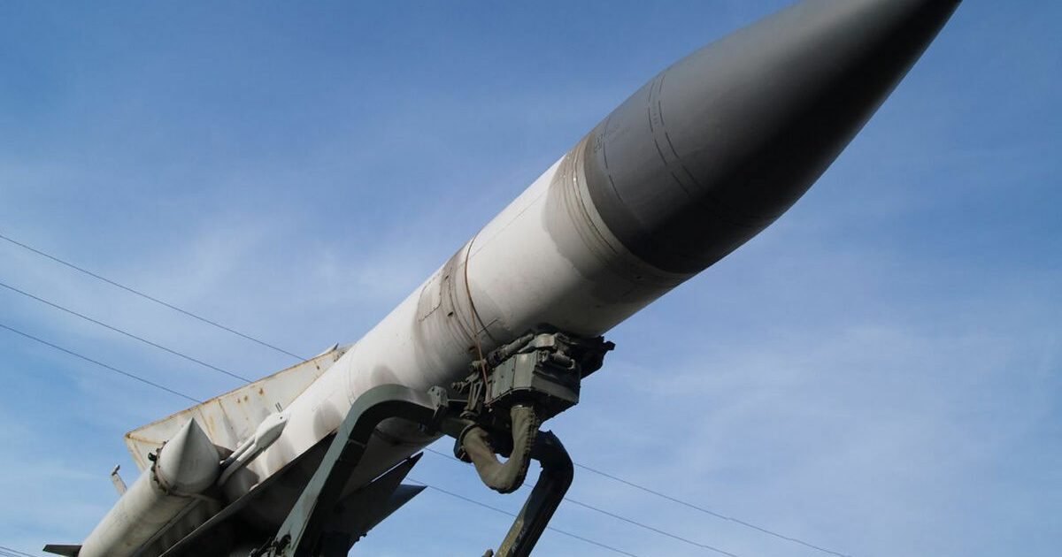 С200 ракеты пво. Баллистическая ракета с 200. Баллистическая ракета с 200. С-200 в сирии. Иранские баллистические ракеты.