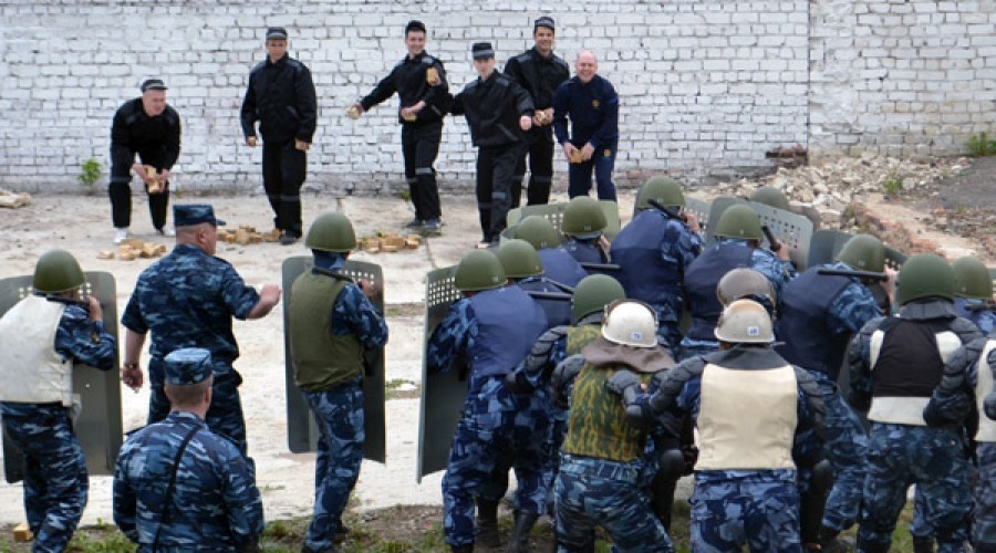 Зонах сегодня. Товарково колония строгого режима.