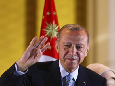 Путин поздравил Эрдогана с победой на президентских выборах