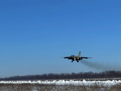 Российский летчик сумел посадить подбитый ВСУ самолет