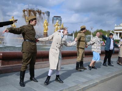 Петербург отпраздновал День Победы на ВДНХ