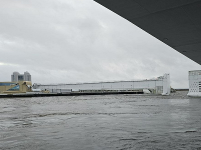 Петербургу угрожает наводнение. Все службы "на низком старте"