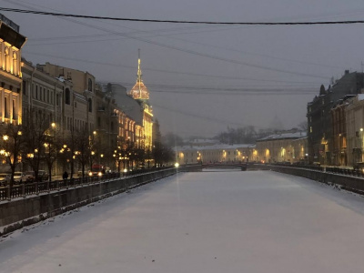 Штормовой ветер в Петербурге. Появилась одна серьёзная опасность